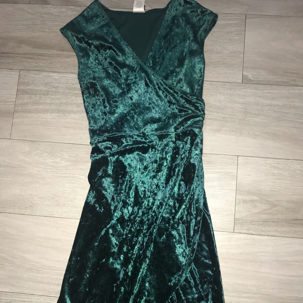 Forest green crushed velvet dress SEXY